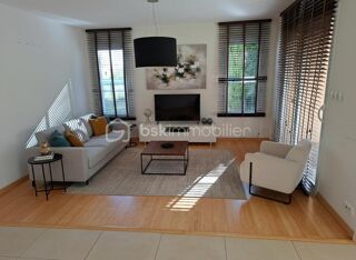  Maison à vendre 5 pièces 151 m²