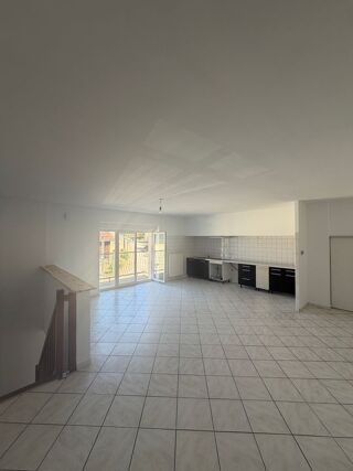  Maison à louer 4 pièces 120 m²