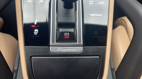 Cayenne III 3.0 461 E-Hybride AWD BVA8 . 2021 occasion 69140 Rillieux La Pape