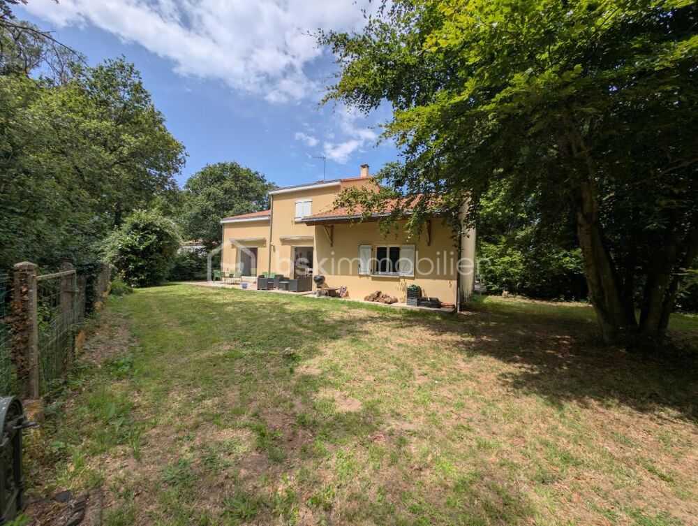 Maison 4 pièces 117 m² · à Saint Julien de Concelles · 117 m² · 299 000 €