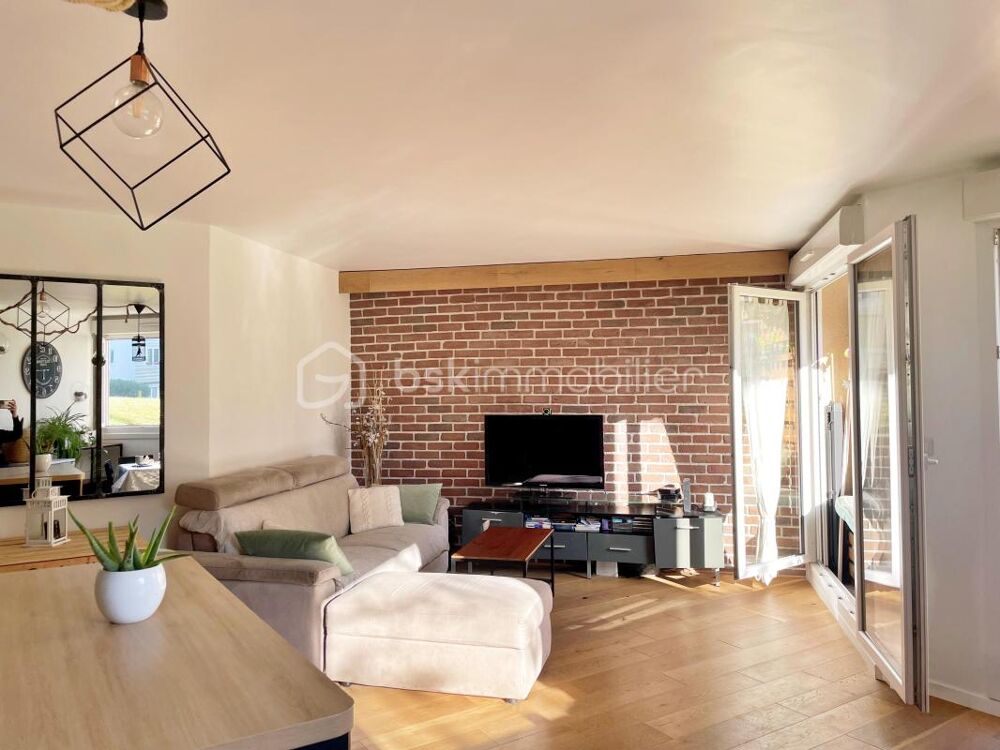 Vente Appartement Appartement 3 pièces de 75 m² avec balcon et parking Montigny le bretonneux