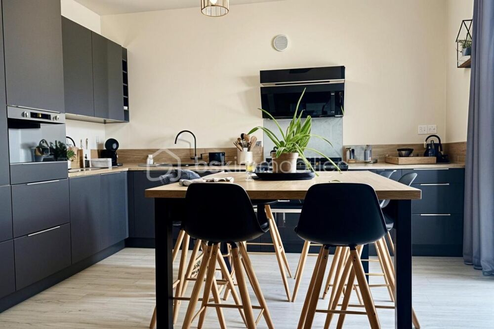 Grande maison familiale de caractère  289 m² / 205 m² habitable  Secteur de Kerhinet