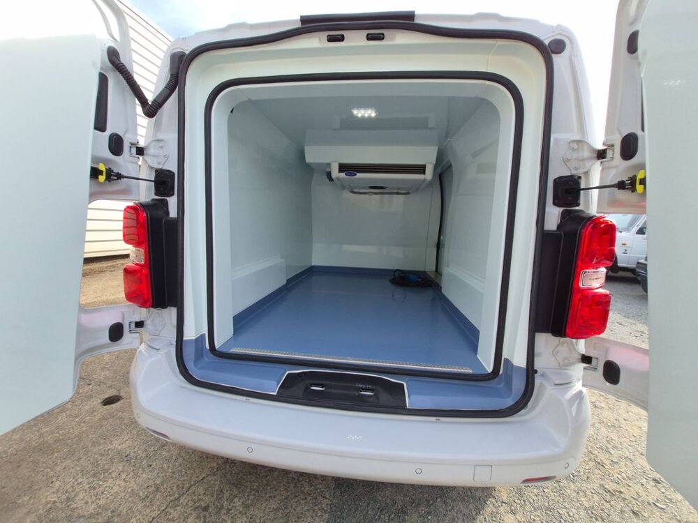 Scudo VU Frigorifique 2.0 MJTD 144 Pro Lounge - 3 places 2022 occasion 79700 Mauleon