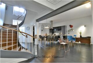  Maison à vendre 12 pièces 317 m²
