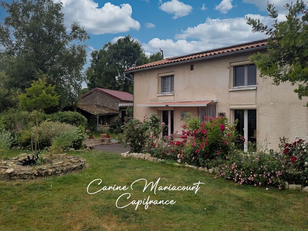 Vente Maison MAISON RENOVEE DE 160 M2, 4 CHAMBRES, VERANDA, GRAND GARAGE ET DEPENDANCES Fomperron