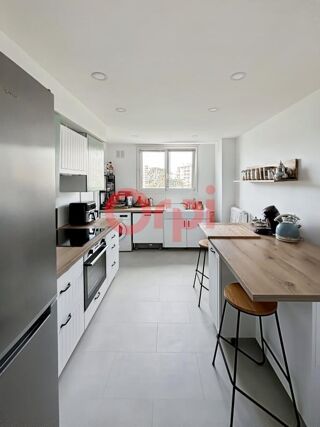  Appartement à louer 3 pièces 87 m²