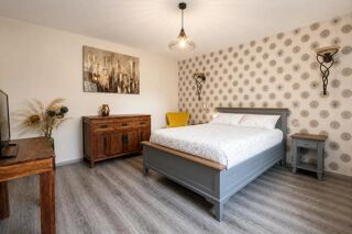  Maison à vendre 7 pièces 221 m²