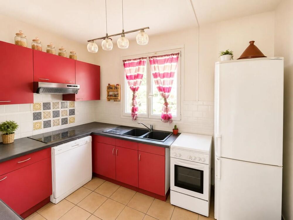 Maison familiale 5 pièces - 105 m²  Fort potentiel à rénover