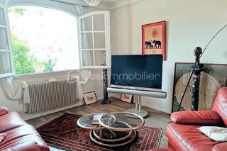  Propri�t�/ch�teau � vendre 7 pi�ces 225 m�