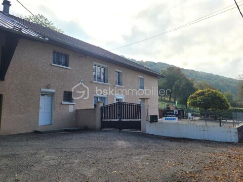   Propri�t� Villages du Lac de Paladru     470 000 � Propri�t�/ch�teau - 5 pi�ce(s) - 141 m�