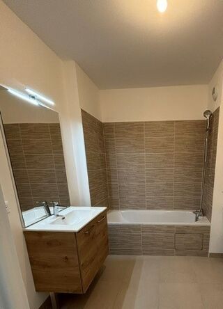  Appartement à louer 2 pièces 39 m²