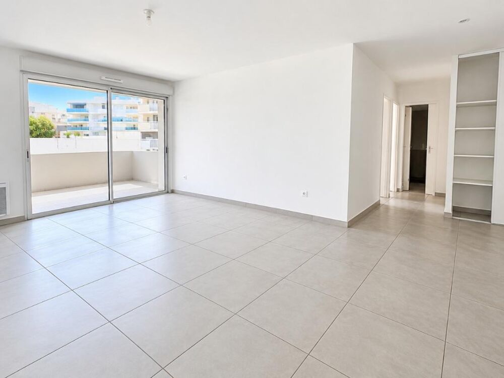 Location Appartement T3 NEUF avec terrasse et parking à AGDE Agde