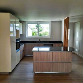  Maison � louer 5 pi�ces 82 m� Tours