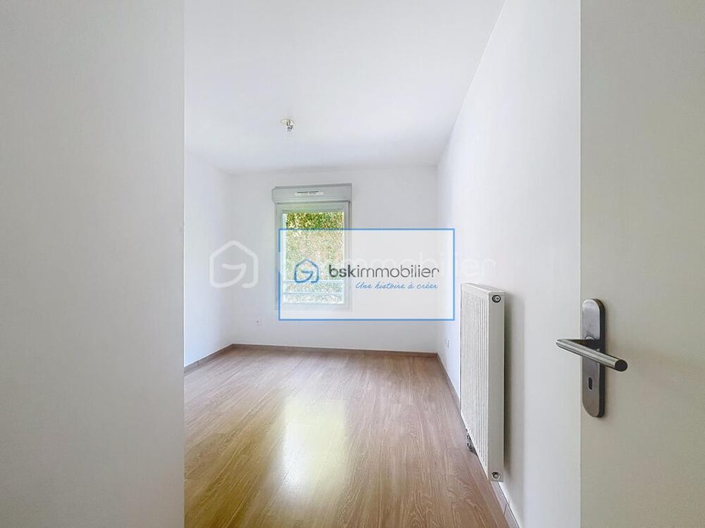 Nouveau Roubaix appartement T3 à 14 minutes de l'Edhec et à 3 minutes en voiture