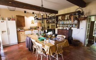  Maison à vendre 9 pièces 365 m²