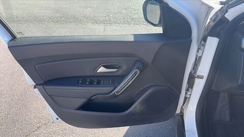 Duster II 1.3 TCe 150 EDC6 Prestige 2023 occasion 34500 Beziers