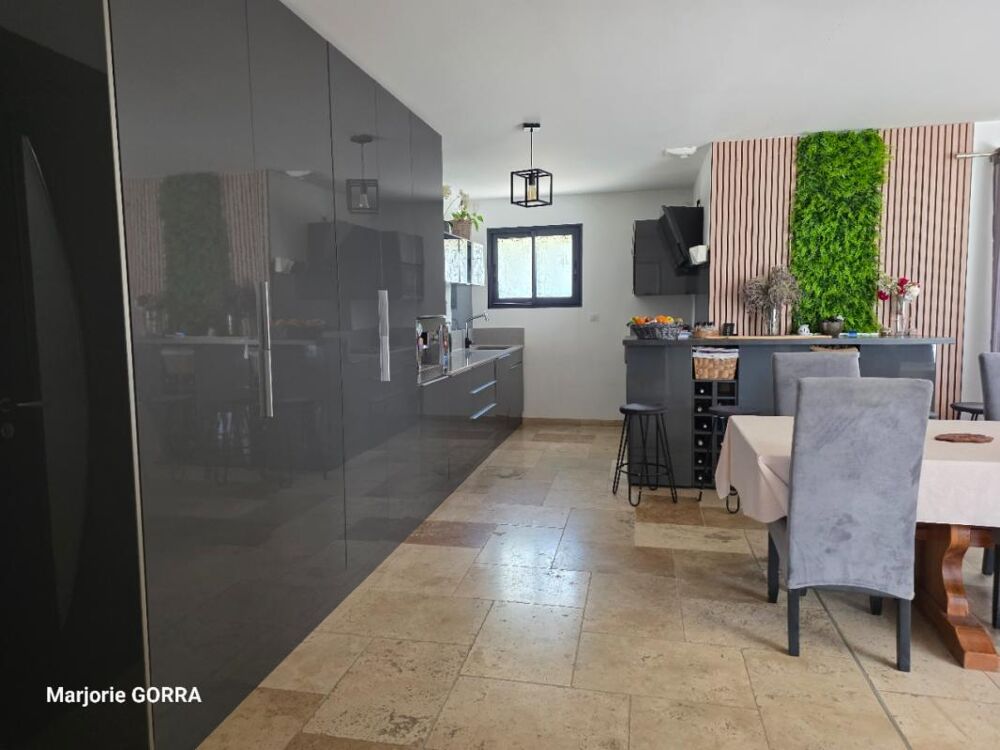 � vendre  Maison Plan-d'Aups-Sainte-Baume (83640)