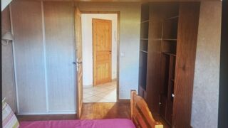  Appartement à louer 4 pièces 120 m²