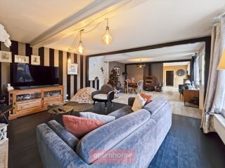  Maison � vendre 9 pi�ces 234 m�