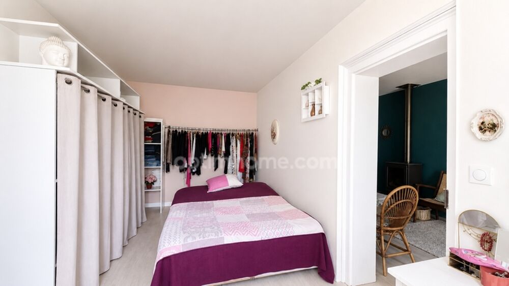 Vente Maison Maison à vendre 6 pièces SAINT AVIT SAINT NAZAIRE (33) Saint avit saint nazaire