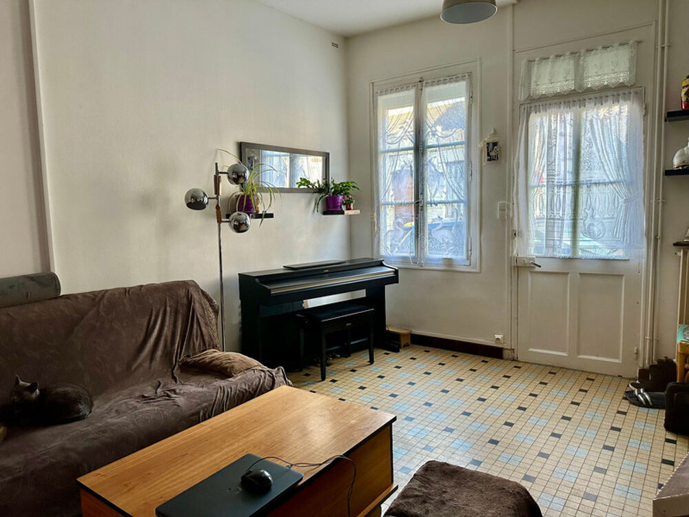 Dpt Maine et Loire (49), à vendre SAUMUR entre-les ponts proche des bords de loire