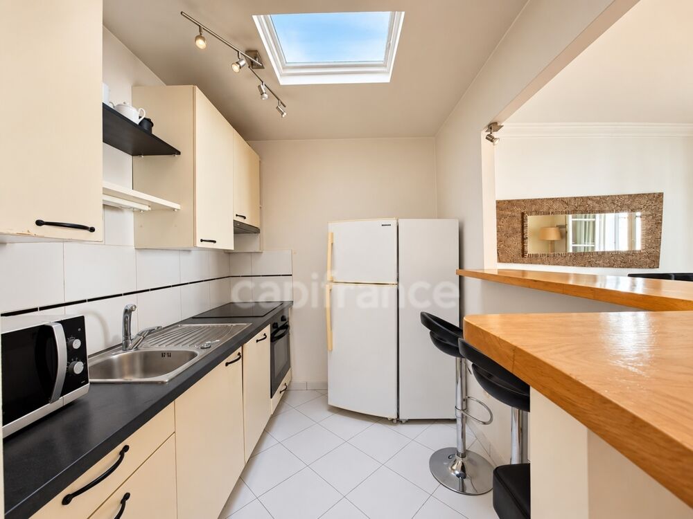 Vente Appartement Paris 7? – Rue Saint-Dominique – Vue exceptionnelle sur la tour Eiffel Paris 7