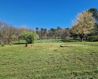  Terrain à vendre 723 m²