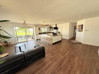  Maison � vendre 5 pi�ces 130 m�