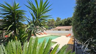  Villa  vendre 8 pices 243 m