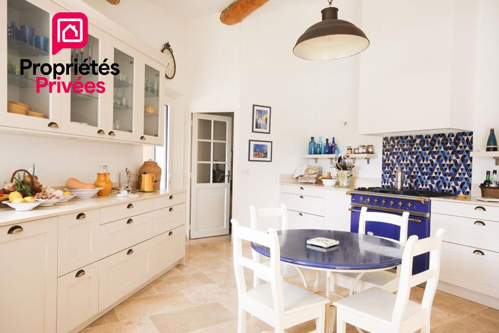 Vente Maison Bastide à Meyrargues 224 m2 piscine Meyrargues