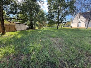  Terrain à vendre 827 m²
