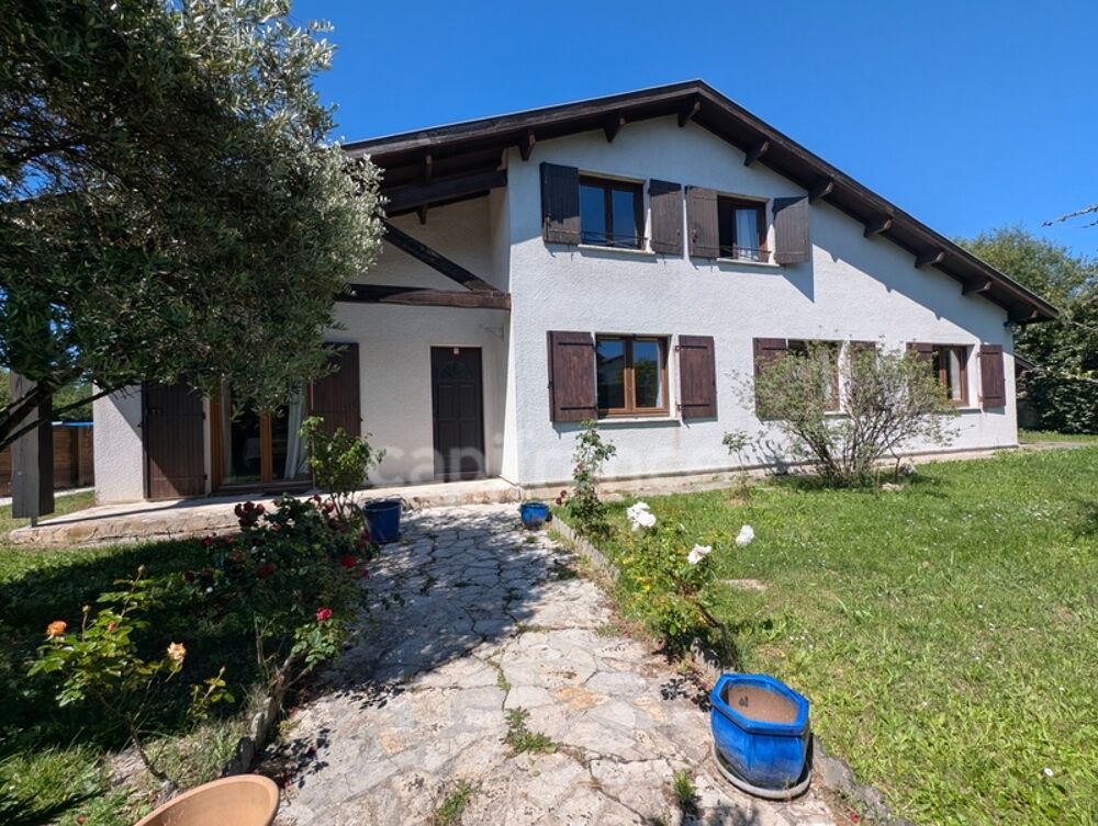 Maison à vendre 7 pièces LEOGNAN (33) - Garage - Piscine - 5 chambres - 2 SdB