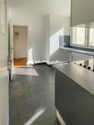  Appartement � louer 3 pi�ces 56 m� Levallois perret