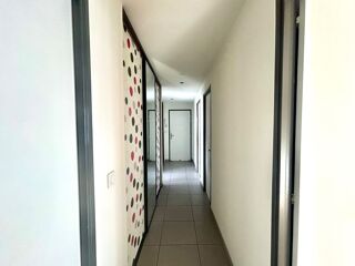  Appartement  vendre 4 pices 77 m