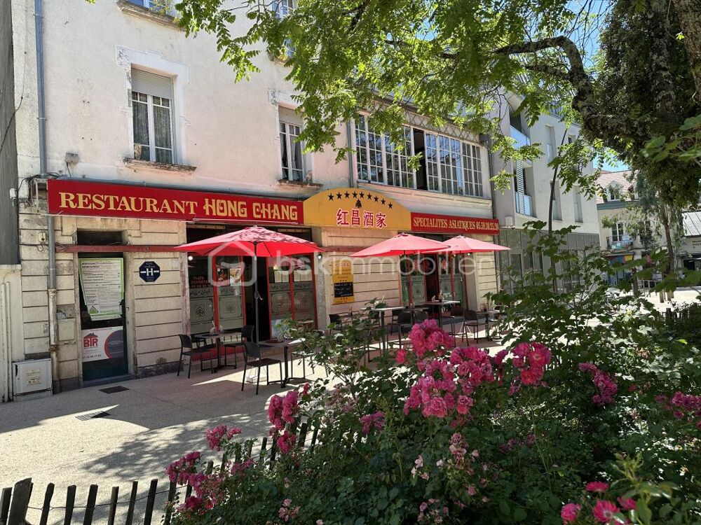   Exclusivité PAU vends fond de commerce restauration traditionnelle emplacement n°1 