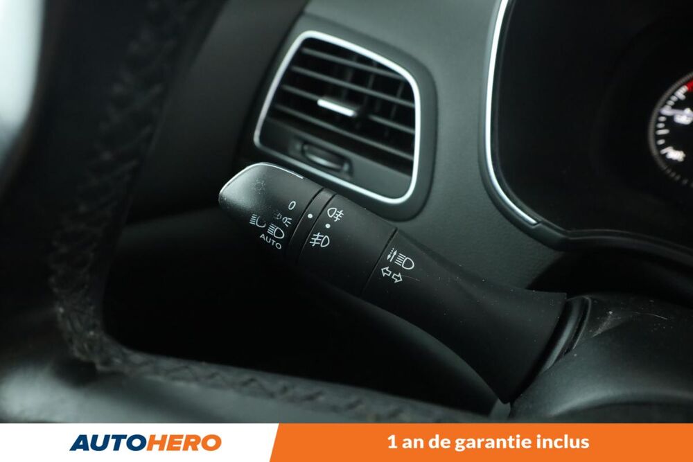 M&eacute;gane 1.5 dCi Energy Intens 110 ch 2017 occasion 92130 Issy-les-Moulineaux