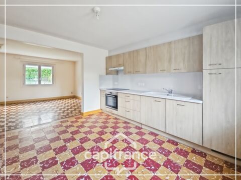   Maison individuelle 4 pi�ces, jardin clos de 700m�, deux garages Maison - 4 pi�ce(s) - 84 m�