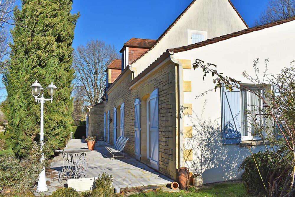 Sarlat La Caneda Maison 5 pièce(s) 201 m2