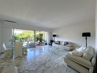  Appartement à louer 2 pièces 74 m²
