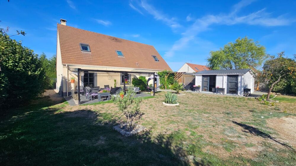 Houdan 15 mn / Maison familiale 5/6 chambres proche toutes commodités