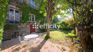  Maison  vendre 10 pices 195 m