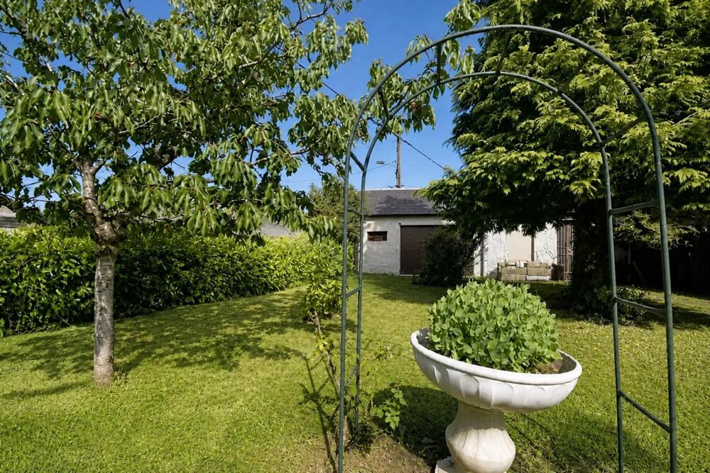 Vente Maison Maison Bourgeoise de 8 pièces de 185 m² à Châteaumeillant Chateaumeillant