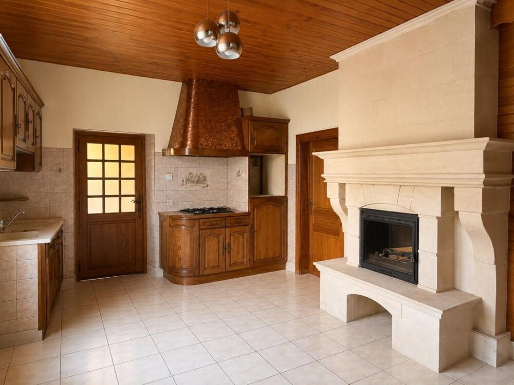 MAISON 4 CHAMBRES AVEC GARAGE ET JARDINET