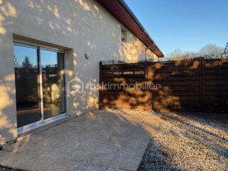  Immeuble  vendre 15 + pices 376 m