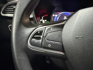 Kadjar Phase 2 1.3 Tce 16V FAP FWD EDC7 140 cv Bo&icirc;te auto 2022 occasion 85190 Venansault