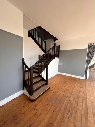  Villa à vendre 13 pièces 296 m²