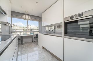  Appartement à vendre 3 pièces 121 m²