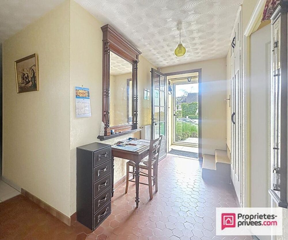 De l'espace et du potentiel pour toute la famille, aux portes de Lisieux -239 000 uros
