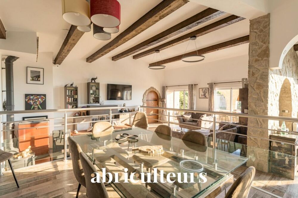 Vente Maison À saisir à Fuveau : Propriété de charme 245 m², studio et piscine Fuveau