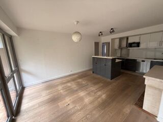  Appartement � vendre 5 pi�ces 83 m�